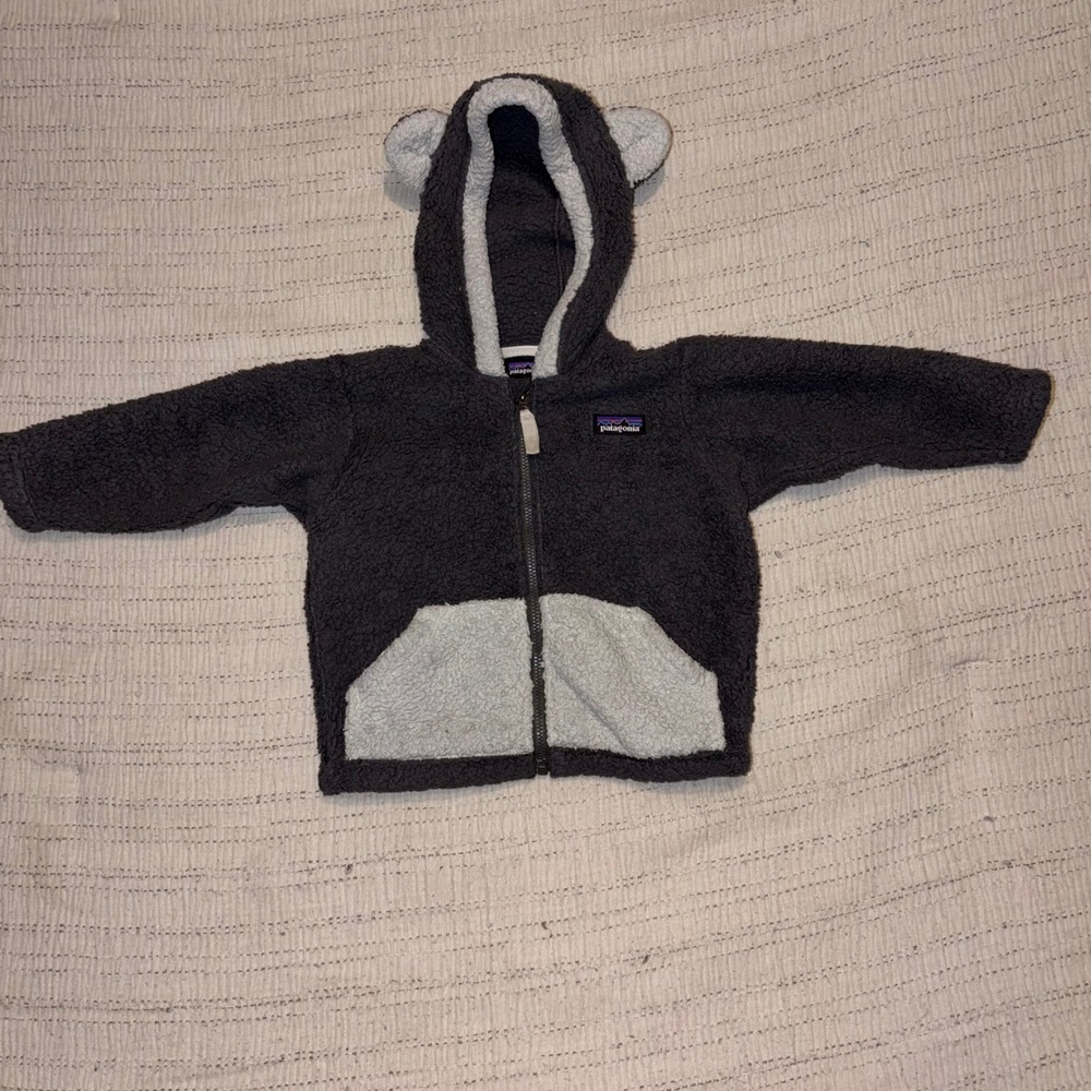Patagonia Baby Furry Friends Hoody Fleece Jacket Grey Bear Ears 6-12M 61155